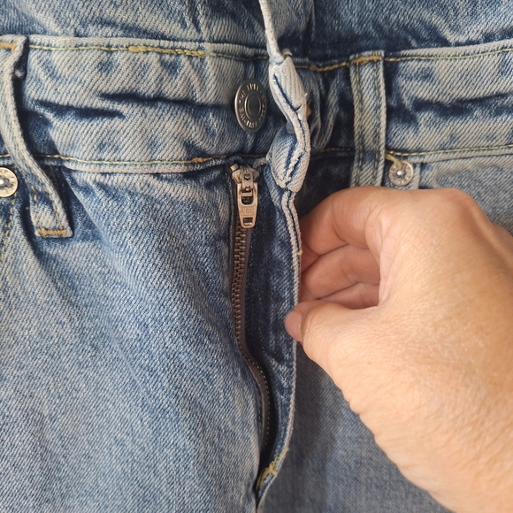 We The Free Denim Overalls Buttons Adjustable Tapered Womens Size 29 - Picture 3 of 7